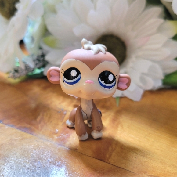 Littlest Pet Shop LPS #1450 Monkey Brown Cream Blue Eyes 2007 - Picture 1 of 12